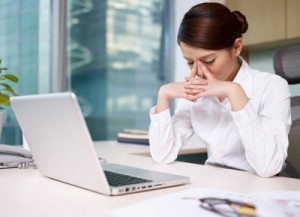 can-som-nhan-biet-benh-duc-thuy-tinh-the-1_191559690