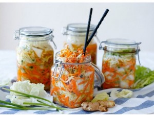 Su-that-thong-tin-an-dua-ca-muoi-gay-ung-thu-dai-trang-2-1545354931-408-width665height499