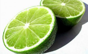 cach-chua-hoi-mieng-bang-la-oi-nuoc-vo-gao-nhieu-nguoi-ap-dung-thanh-cong