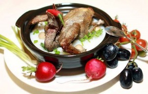 cac-mon-ngon-bai-thuoc-tu-thit-chim-bo-cau-bo-gan-khoe-than